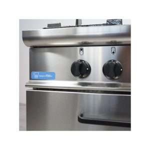 Cocina de gas 4 fuegos con 2 quemadores de 4,5 kw + 2 quemadores de 7,5 kw sobre horno eléctrico GN 2/1 potencia 5,48 kw - Imagen 2