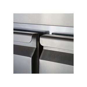 Mesa refrigerada con n° 2 puertas GN 1/1 con fregadero 40x40 y peto trasero temp. de -2°C a +8°C - prof. 70 cm - Imagen 6